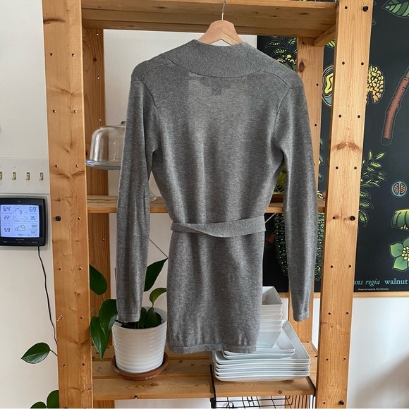 Vineyard Vines Gray Wool Cashmere Cardigan Sweater.XS - Picture 3 of 13